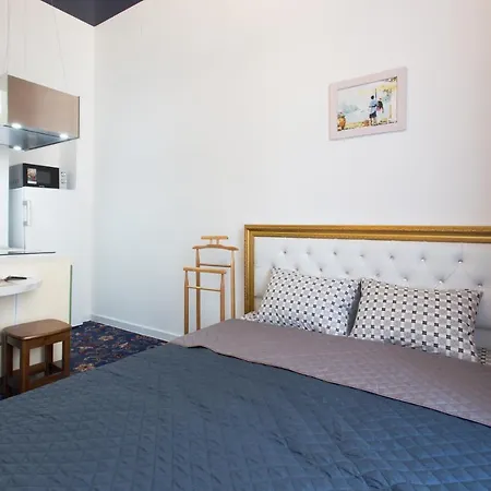 Royal Apartment On Pushkinskaya Kharkiv Exterior photo