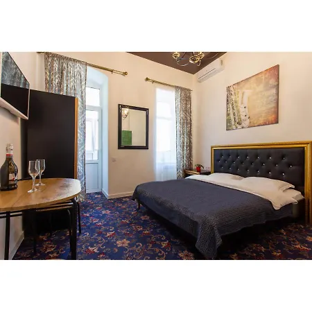 Royal Apartment On Pushkinskaya Kharkiv Exterior photo