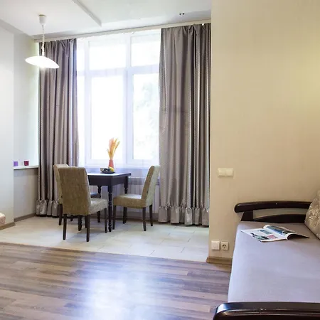 Royal Apartment On Pushkinskaya Kharkiv Exterior photo