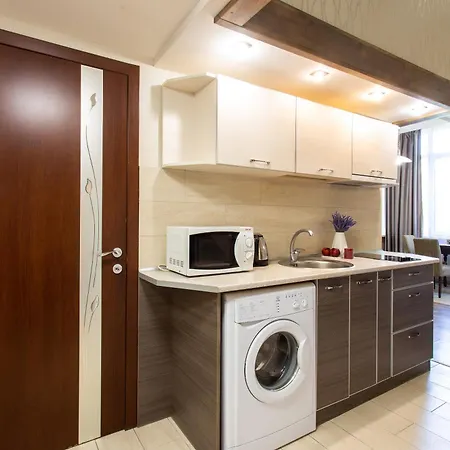 Royal Apartment On Pushkinskaya Kharkiv Exterior photo