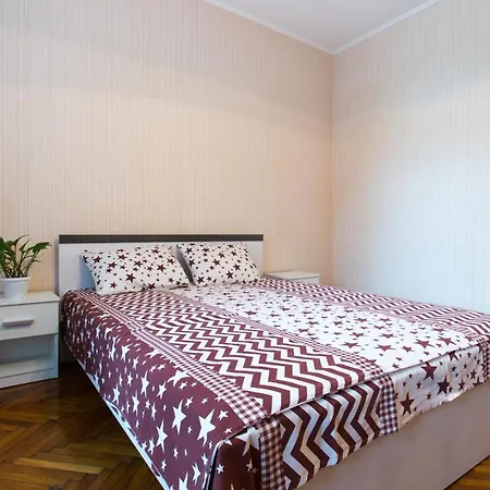 Royal Apartment On Pushkinskaya Kharkiv Exterior photo